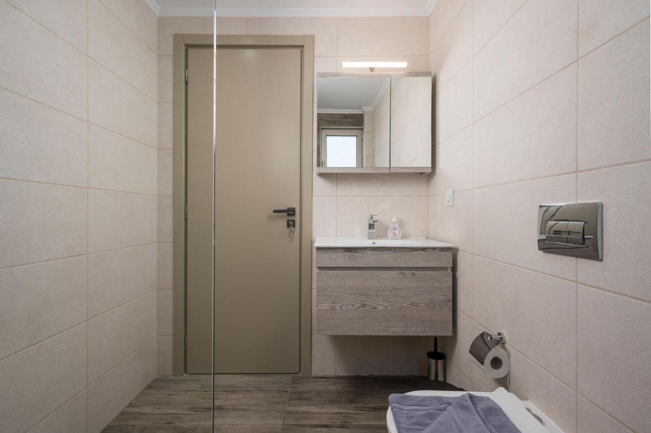 Jarko Luxury Houses Argoulidhes Bagian luar foto